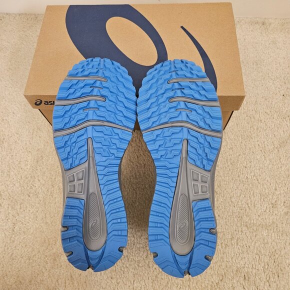 Men's Asic's Sneakers - Picture 4 of 5